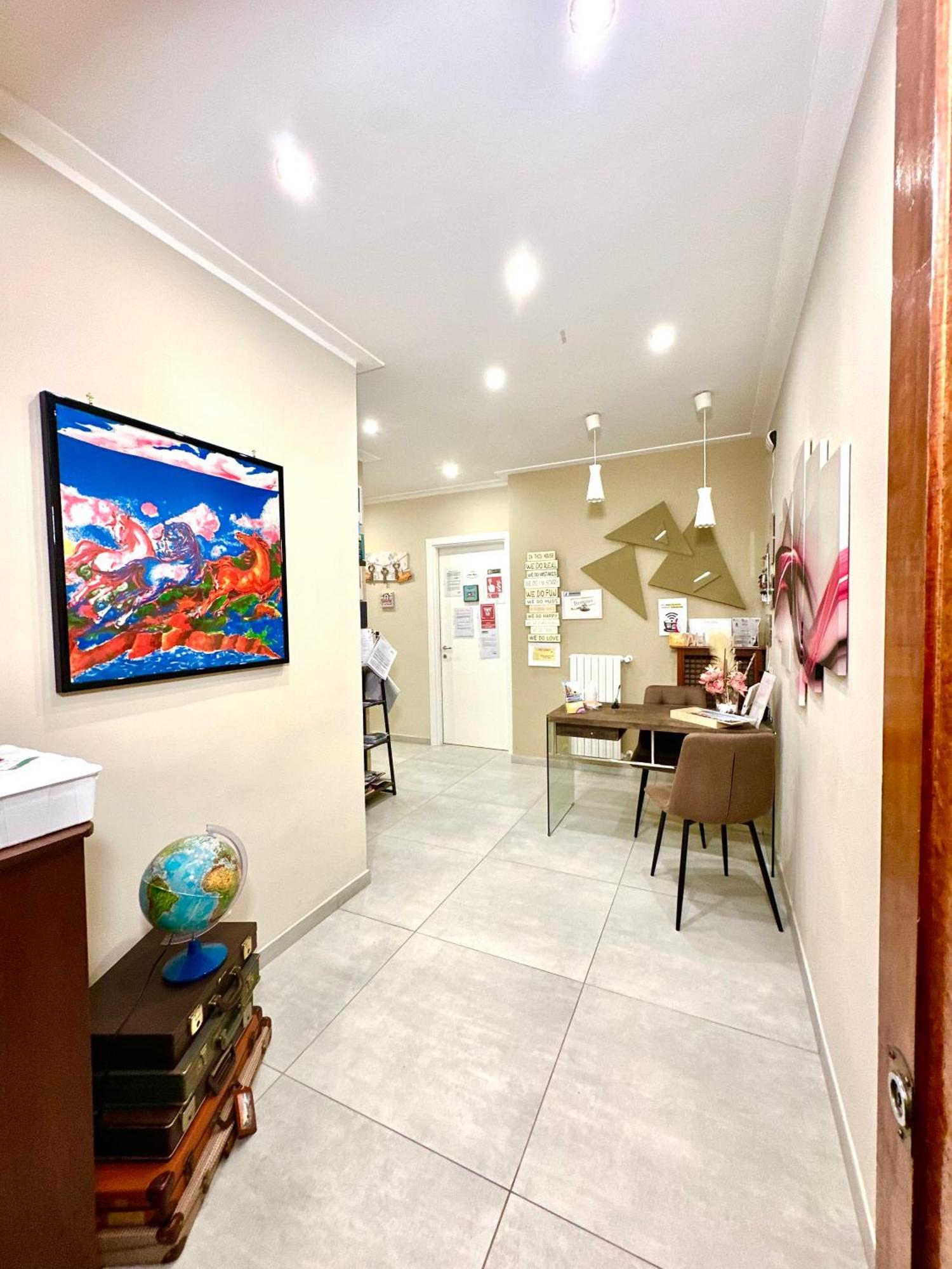 Tuttoincentro Bed & Breakfast Салерно Екстериор снимка