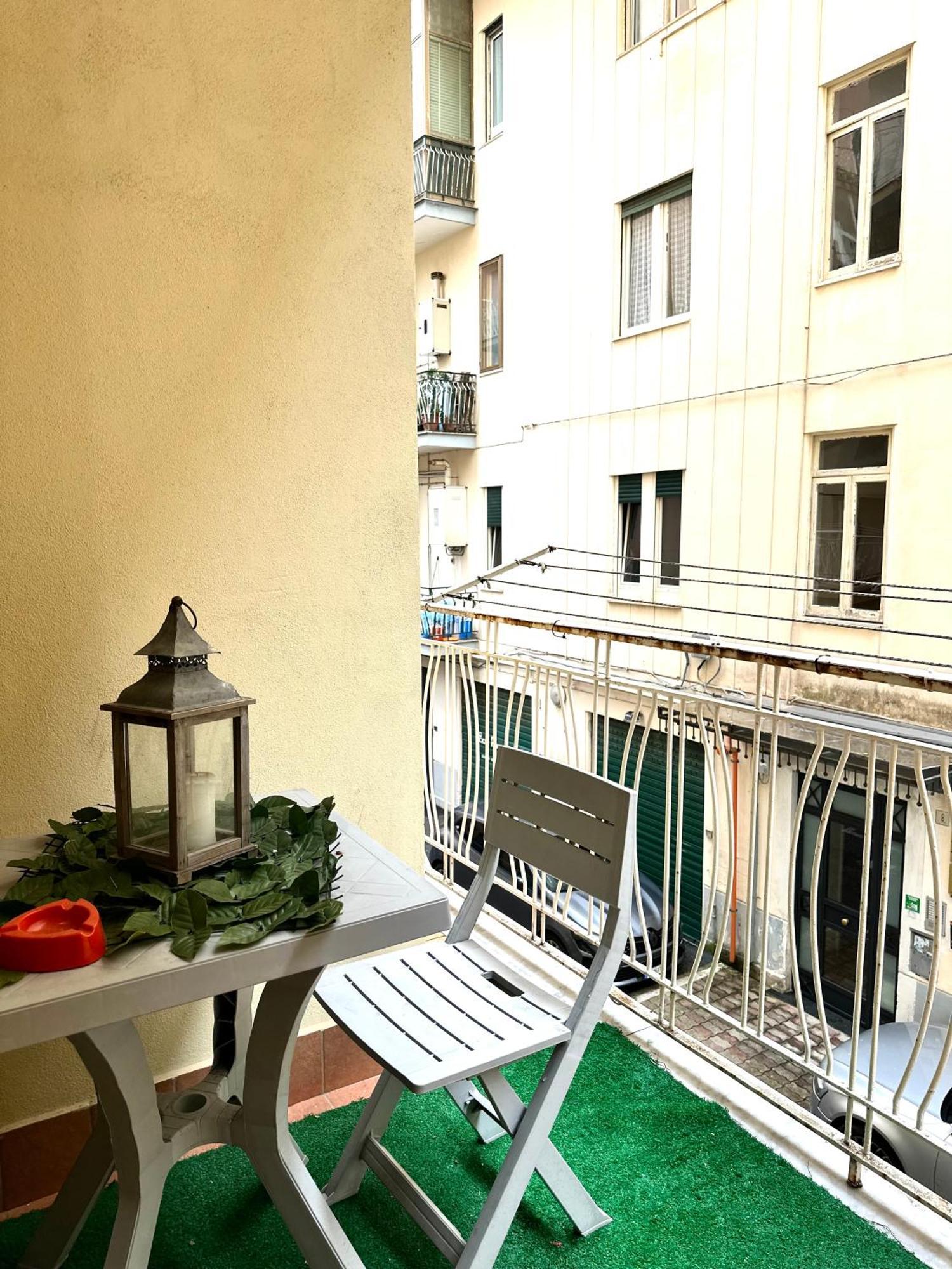 Tuttoincentro Bed & Breakfast Салерно Екстериор снимка