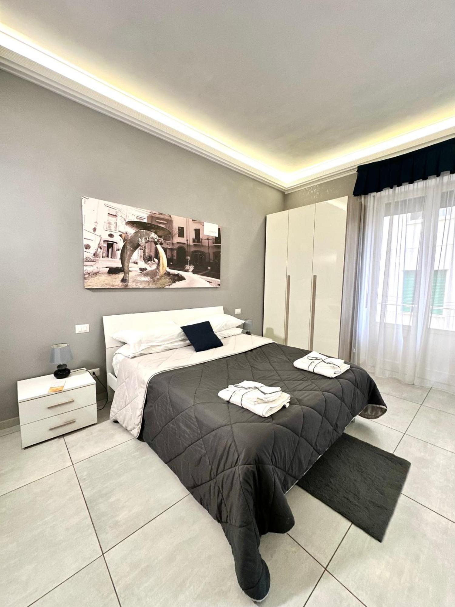 Tuttoincentro Bed & Breakfast Салерно Екстериор снимка