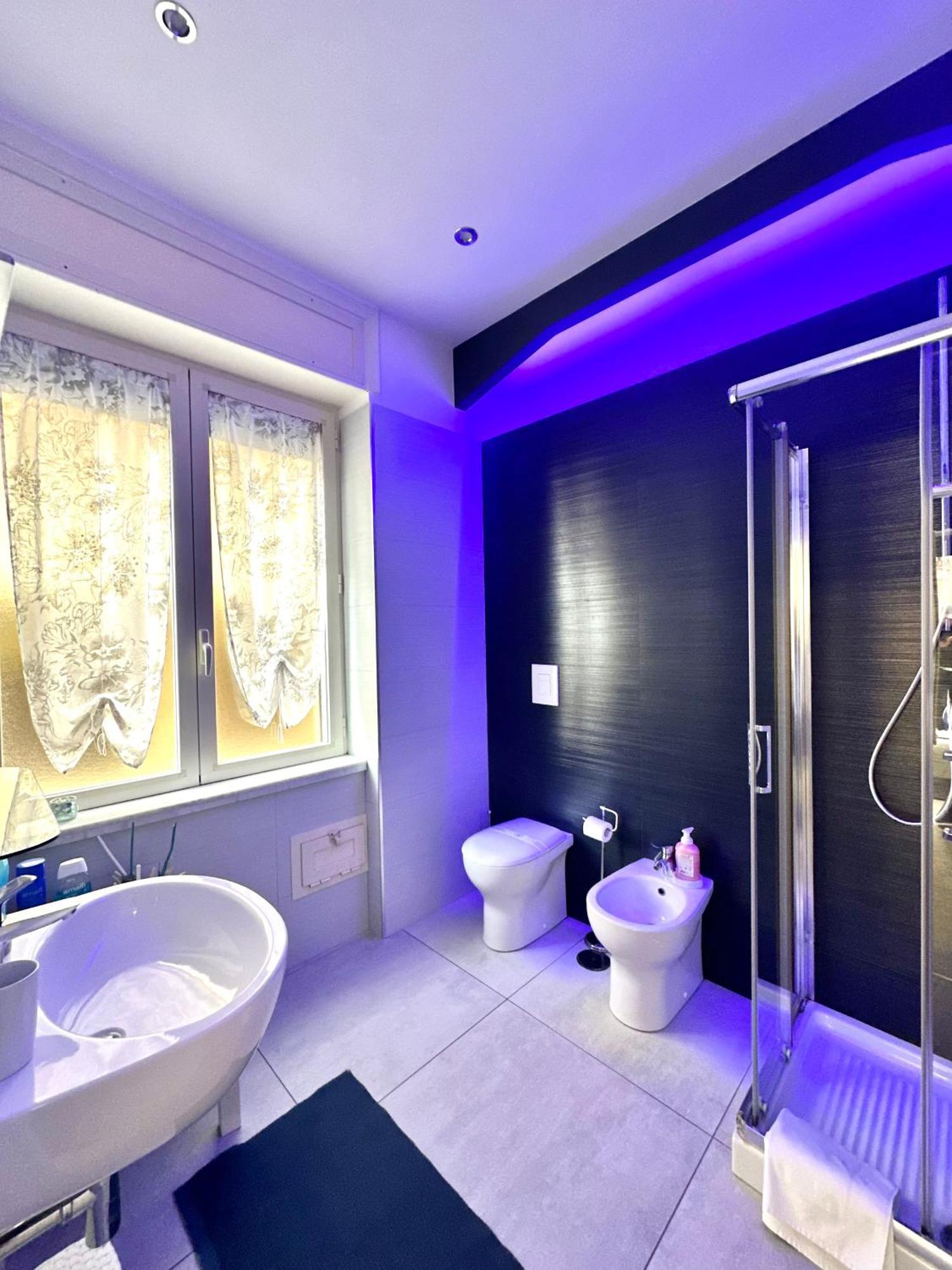 Tuttoincentro Bed & Breakfast Салерно Екстериор снимка