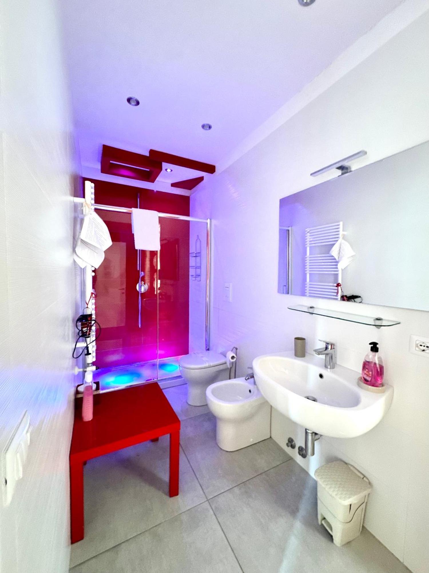 Tuttoincentro Bed & Breakfast Салерно Екстериор снимка